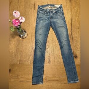 ✨LIKE NEW✨ RAG & BONE LUXE SOFT JEANS 💋